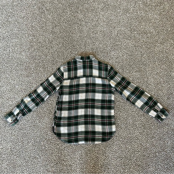 Like New American Eagle Women’s Size Medium Flannel - Picture 2 of 4